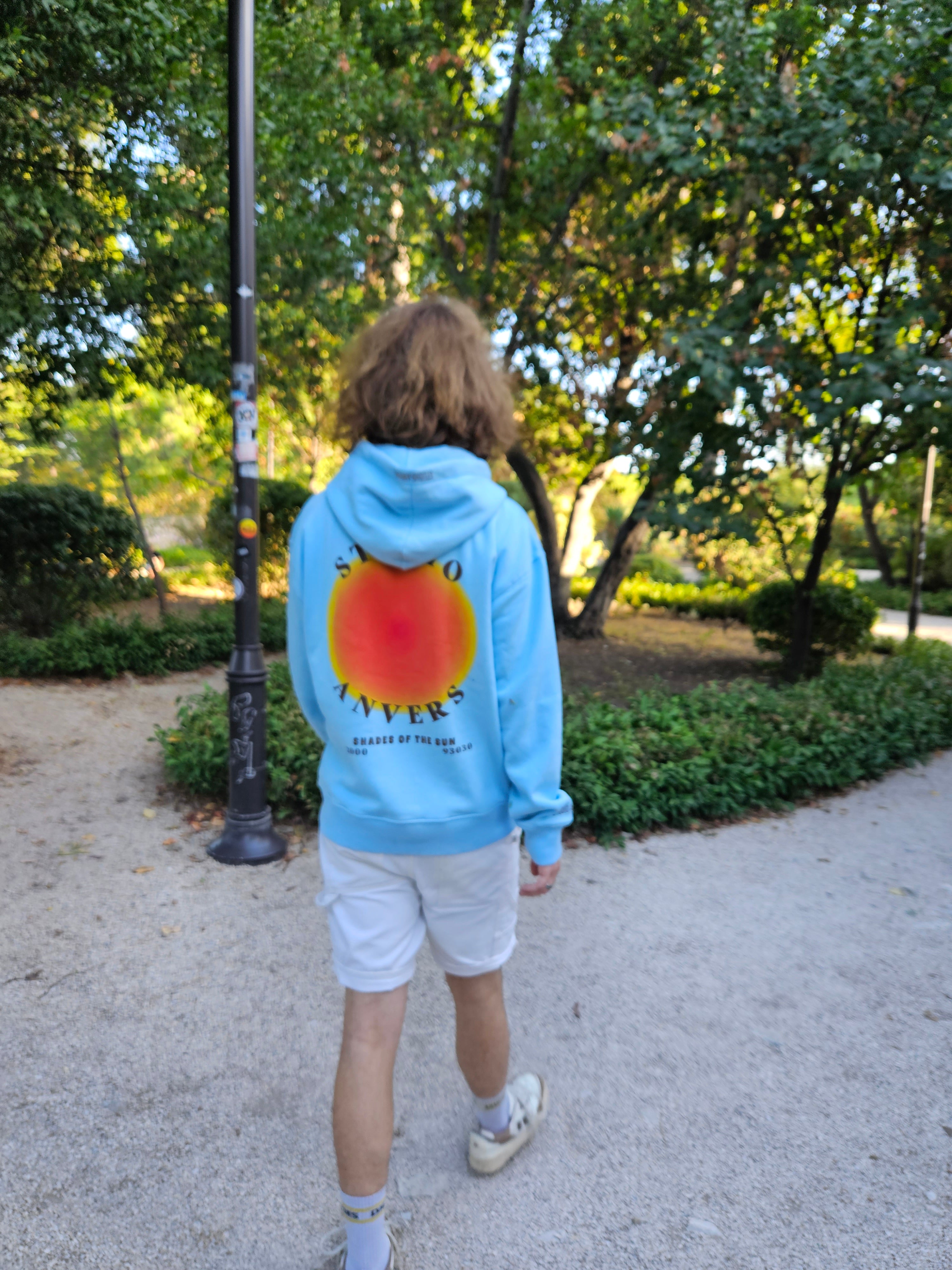 Shades of the sun hoodie - glacial blue - Studio Anvers