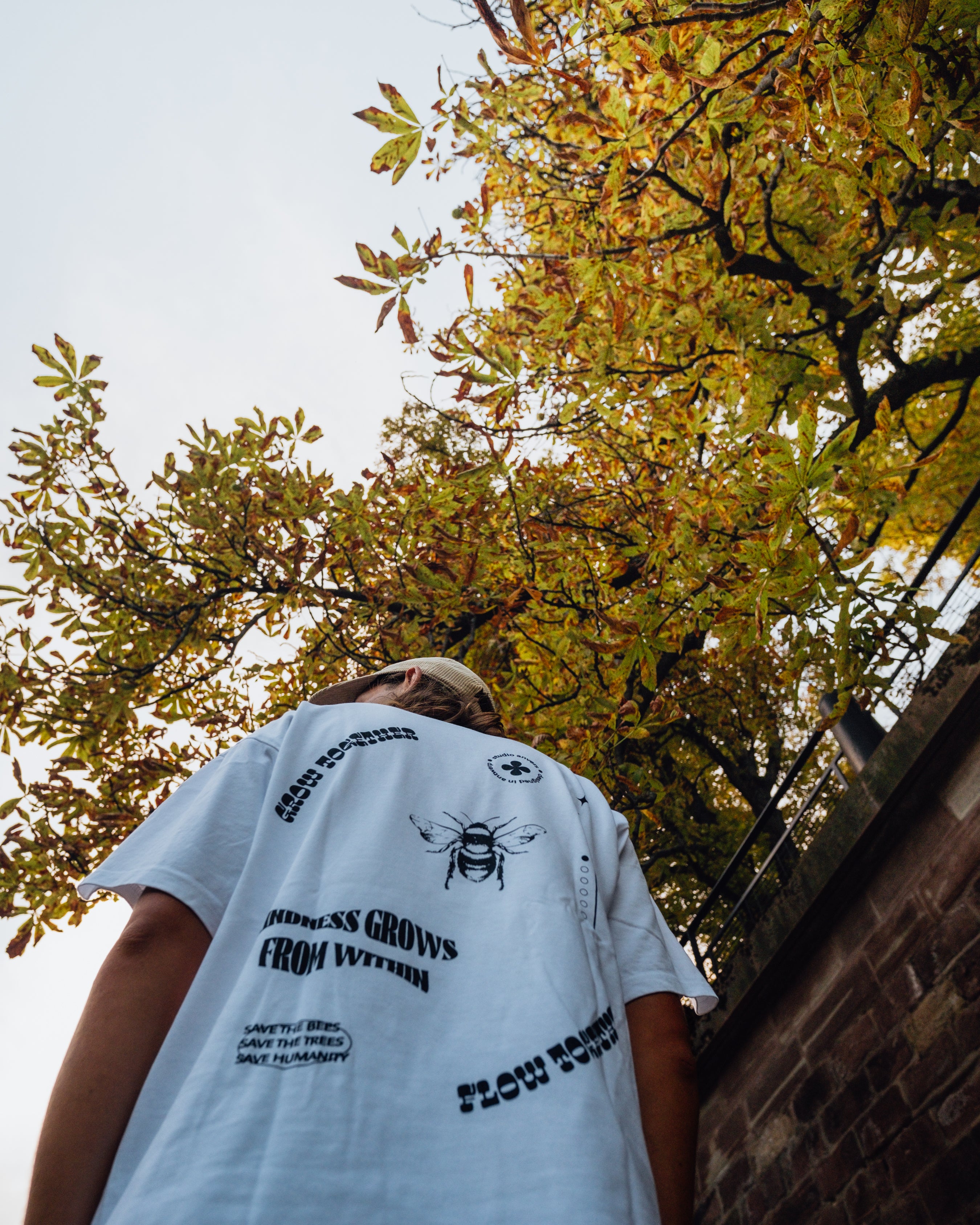 Grow together Tee - White - Studio Anvers